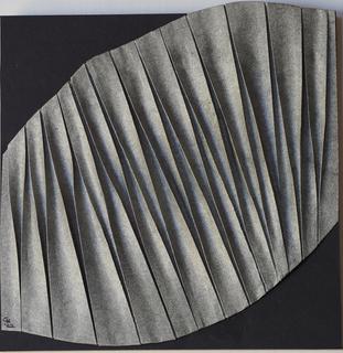 Twisting twisted pleats. Elephant hide paper, folding.